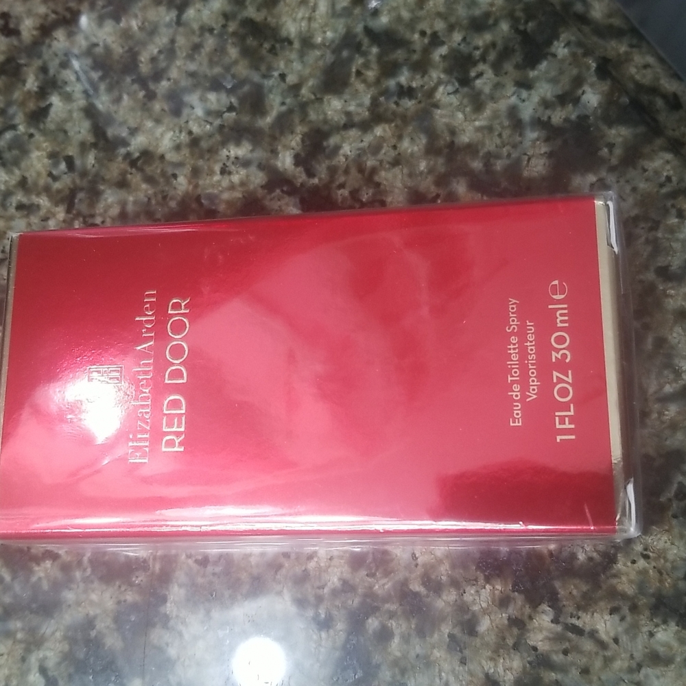 Elizabeth Arden Red Door